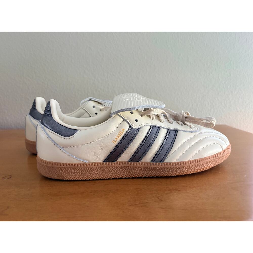 Samba Adidas Shoes Soccer Vintage 80's Inspired Size 10
